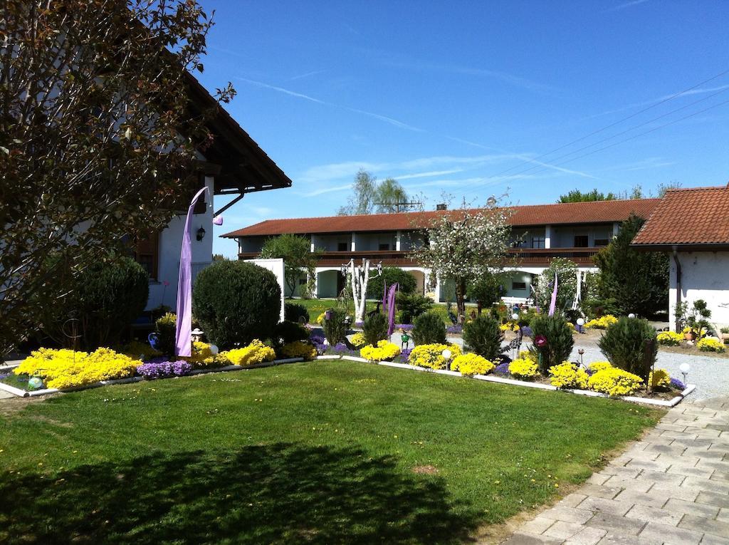 Paga Hotel Aidenbach Eksteriør bilde