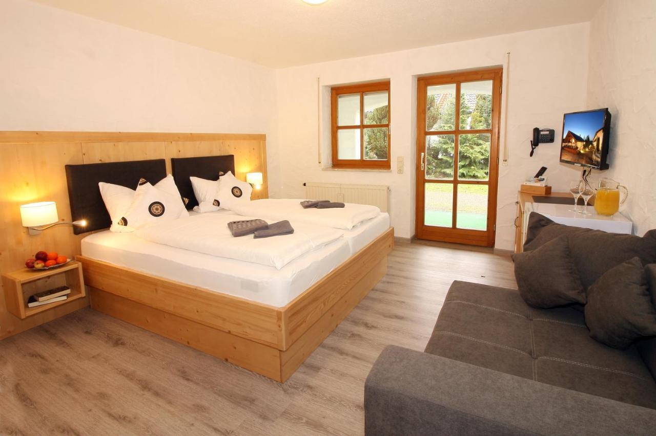 Paga Hotel Aidenbach Eksteriør bilde